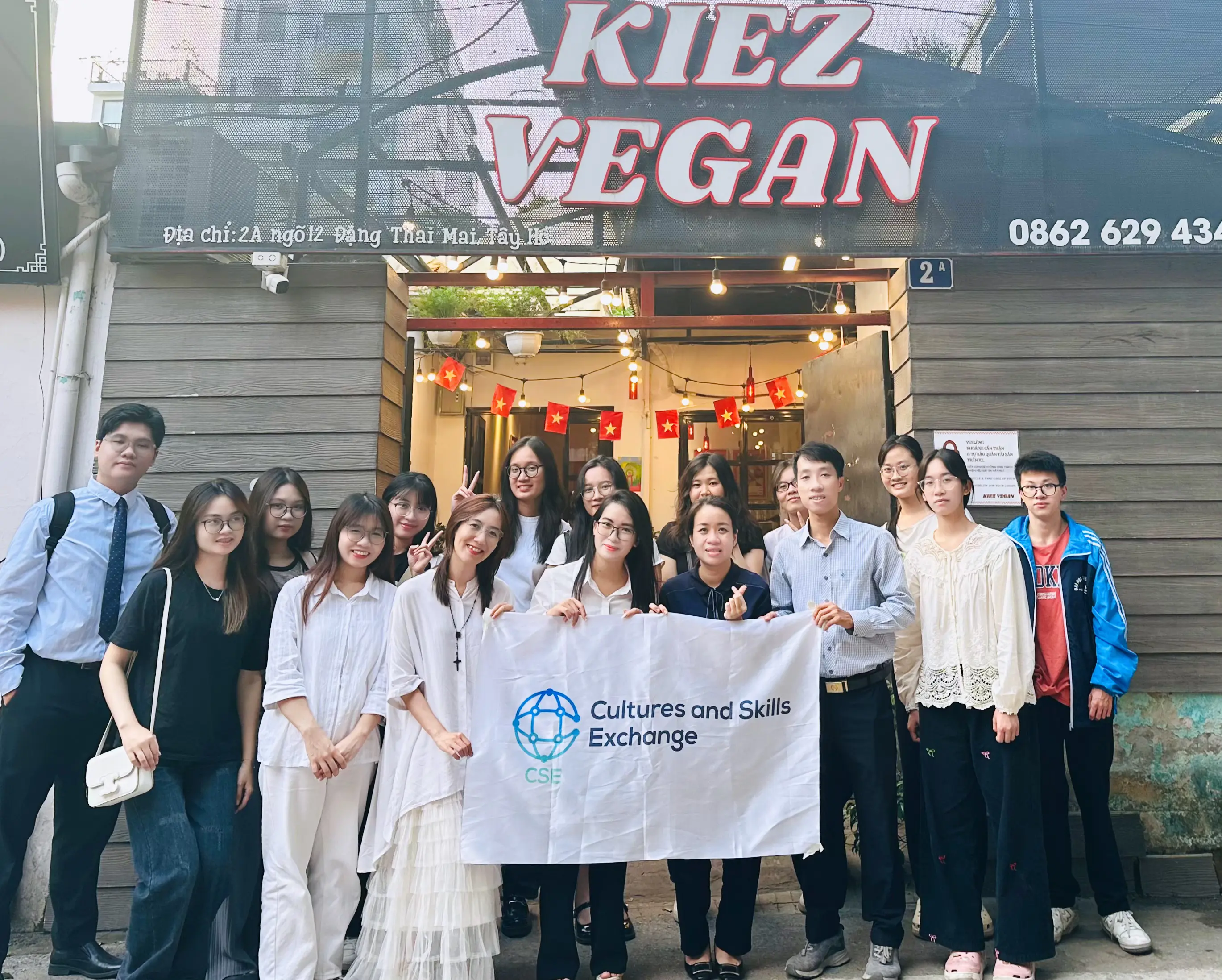 Thúc đẩy hợp tác & giao lưu quốc tế vì sự phát triển bền vững